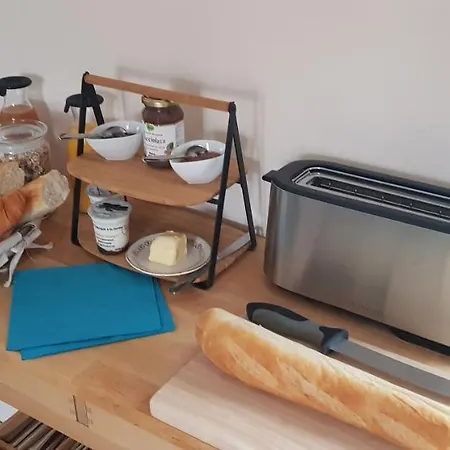 A L'ombre Du Prunier Frühstückspension Licques